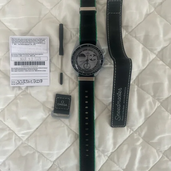 Omega Speedmaster with Black and Green Accents - Picture 2 of 7